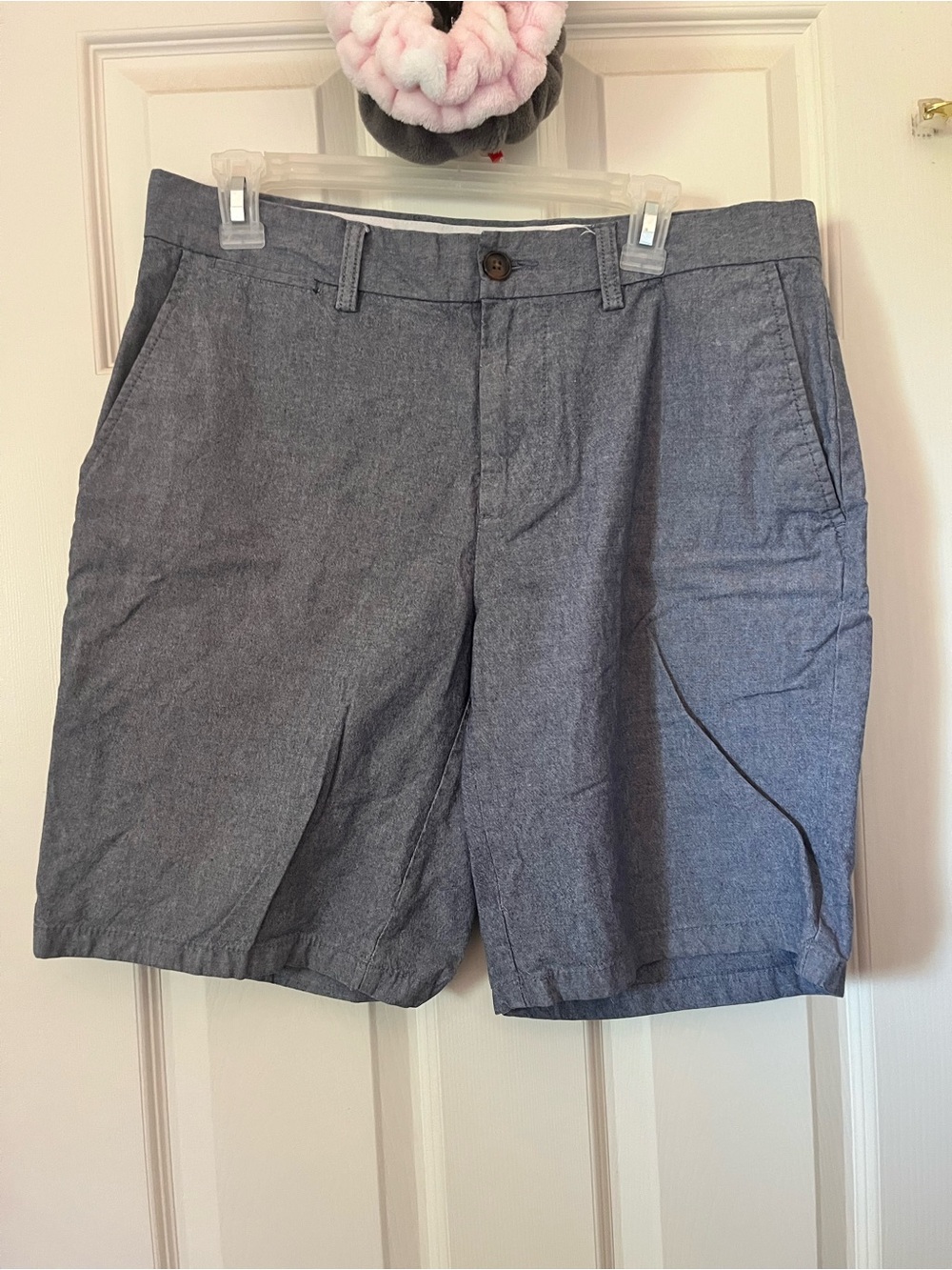 old navy men's flat front ultimate slim shorts in gray